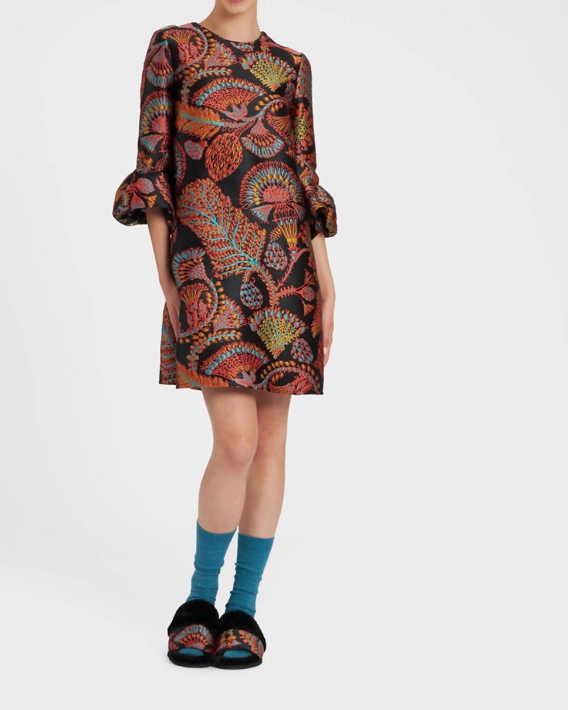 Front of a model wearing a size XXL 24/7 Dress In Jacquard Sicomore in Jacquard Sicomore by La DOUBLEJ. | dia_product_style_image_id:346624